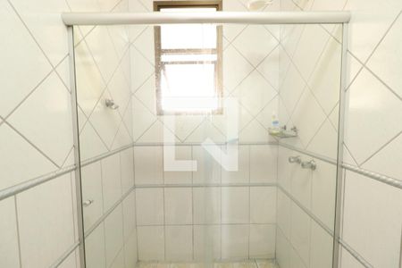 Casa para alugar com 385m², 4 quartos e 4 vagasBanheiro Social