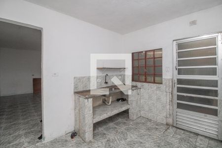 Cozinha de casa para alugar com 1 quarto, 24m² em Jardim Veronica, São Paulo