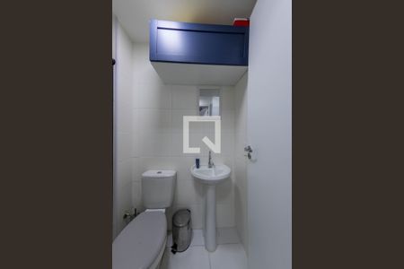 Apartamento para alugar com 32m², 2 quartos e sem vaga Apartamento para alugar com 32m², 2 quartos e sem vagaBanheiro