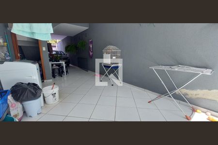 Casa à venda com 130m², 2 quartos e 2 vagasÁrea de Serviço