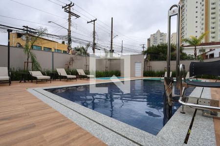 Studio para alugar com 28m², 1 quarto e sem vaga Studio para alugar com 28m², 1 quarto e sem vagaÁrea comum - Piscina