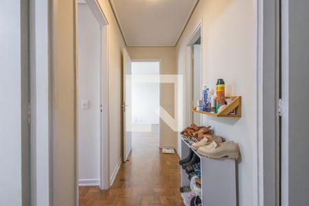 Corredor de apartamento para alugar com 2 quartos, 72m² em Pinheiros, São Paulo