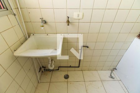 Apartamento para alugar com 49m², 2 quartos e 1 vaga Apartamento para alugar com 49m², 2 quartos e 1 vagaCozinha e Área de Serviço