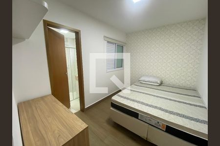 Suite 1 de casa de condomínio para alugar com 2 quartos, 110m² em Vila Gustavo, São Paulo