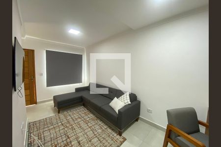 Sala de casa de condomínio para alugar com 2 quartos, 110m² em Vila Gustavo, São Paulo