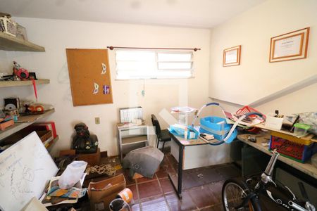 Casa à venda com 284m², 4 quartos e 3 vagasQuarto de Serviço 3