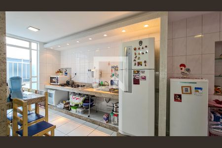 Cozinha de casa à venda com 3 quartos, 374m² em Sagrada Família, Belo Horizonte