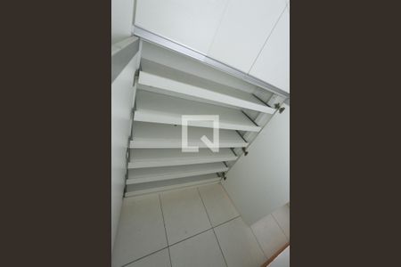 Apartamento para alugar com 82m², 3 quartos e 1 vaga Apartamento para alugar com 82m², 3 quartos e 1 vagaArmário corredor