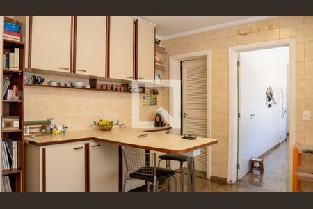 Apartamento para alugar com 312m², 4 quartos e 4 vagasCozinha
