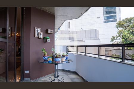 Varanda de apartamento para alugar com 4 quartos, 312m² em Santa Cecília, São Paulo