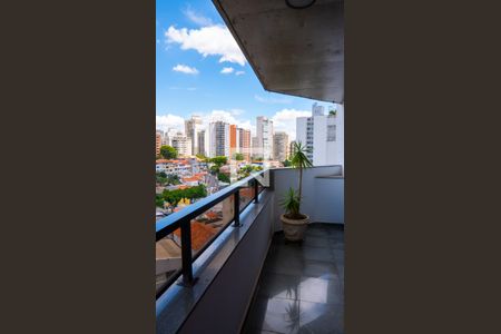 Apartamento para alugar com 312m², 4 quartos e 4 vagasVaranda