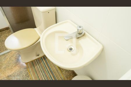 Apartamento para alugar com 312m², 4 quartos e 4 vagasBanheiro de serviço