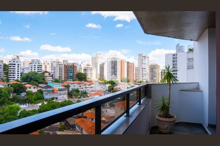 Apartamento para alugar com 312m², 4 quartos e 4 vagasVaranda