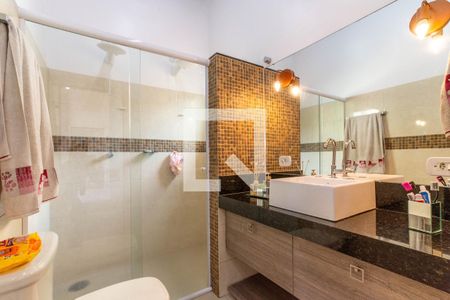 Casa à venda com 155m², 4 quartos e 3 vagasBanheiro