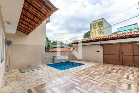 Casa à venda com 155m², 4 quartos e 3 vagasÁrea comum 