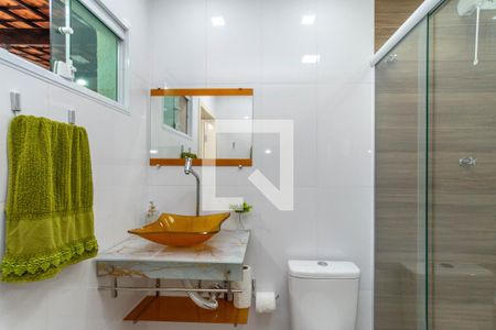 Casa à venda com 155m², 4 quartos e 3 vagasBanheiro social