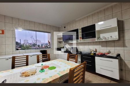 Casa à venda com 400m², 4 quartos e 10 vagas Casa à venda com 400m², 4 quartos e 10 vagasCobertura