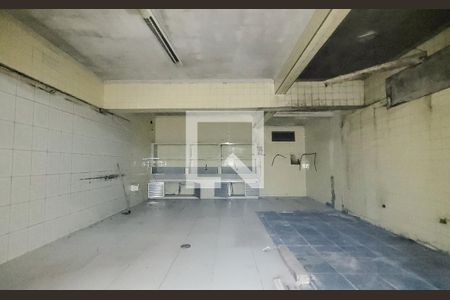 Casa à venda com 400m², 4 quartos e 10 vagas Casa à venda com 400m², 4 quartos e 10 vagasSubsolo