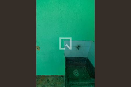 Casa para alugar com 30m², 1 quarto e sem vagaÁrea de serviço