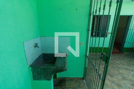 Casa para alugar com 30m², 1 quarto e sem vagaÁrea de serviço