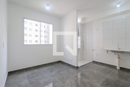 Sala/Cozinha de apartamento para alugar com 2 quartos, 35m² em Usina Piratininga, São Paulo