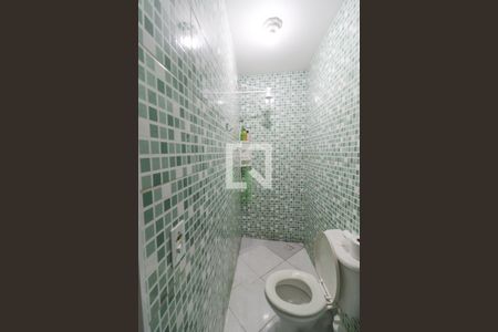 Casa à venda com 125m², 2 quartos e 1 vagaBanheiro