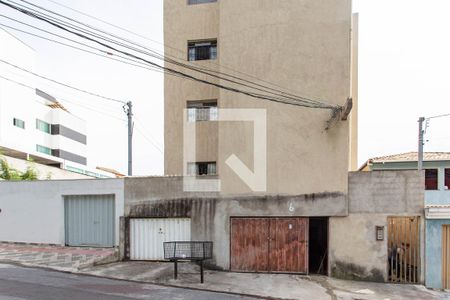 Apartamento à venda com 62m², 2 quartos e 1 vaga Apartamento à venda com 62m², 2 quartos e 1 vagaFachada