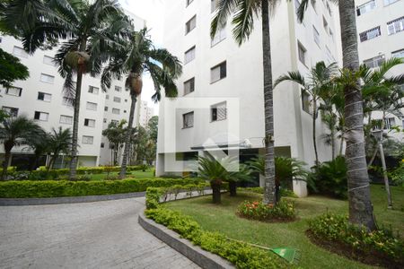 Apartamento à venda com 74m², 3 quartos e 1 vagaÁrea comum