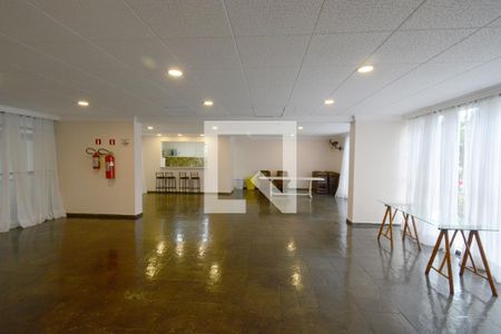 Apartamento à venda com 74m², 3 quartos e 1 vagaÁrea comum - Salão de festas