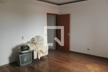 Casa à venda com 140m², 3 quartos e 3 vagasSuíte 2