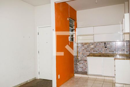 Sala de apartamento para alugar com 2 quartos, 53m² em Encantado, Rio de Janeiro