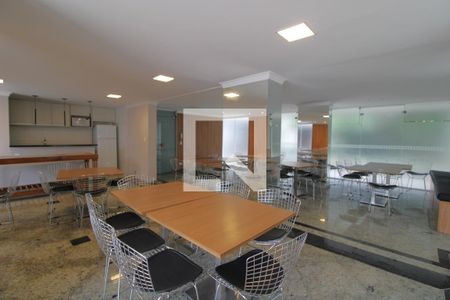 Apartamento para alugar com 90m², 3 quartos e 1 vagaÁrea comum - Salão de festas