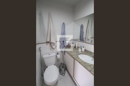 Apartamento à venda com 70m², 2 quartos e 1 vagaBanheiro da Suíte