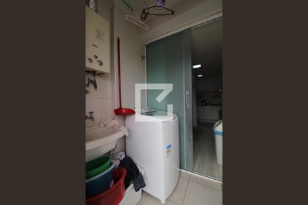 Apartamento à venda com 70m², 2 quartos e 1 vagaCozinha e Área de Serviço