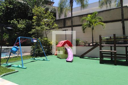 Apartamento à venda com 70m², 2 quartos e 1 vagaÁrea comum - Playground