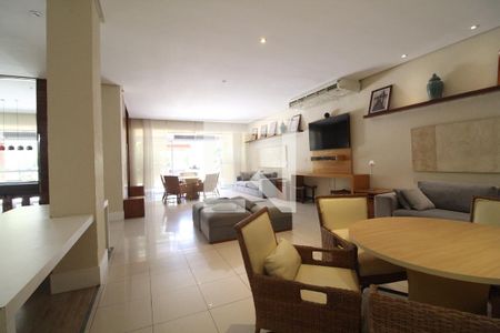 Apartamento à venda com 70m², 2 quartos e 1 vagaÁrea comum - Salão de festas