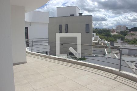 Casa de condomínio para alugar com 419m², 4 quartos e 4 vagas Casa de condomínio para alugar com 419m², 4 quartos e 4 vagasÁrea Externa