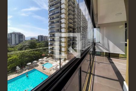 Varanda de apartamento à venda com 2 quartos, 74m² em Barra da Tijuca, Rio de Janeiro