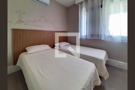 Apartamento à venda com 74m², 2 quartos e 1 vagaQuarto 2