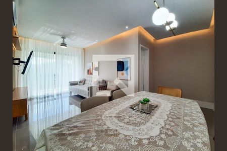 Sala de apartamento à venda com 2 quartos, 74m² em Barra da Tijuca, Rio de Janeiro