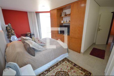 Apartamento à venda com 394m², 4 quartos e 4 vagas