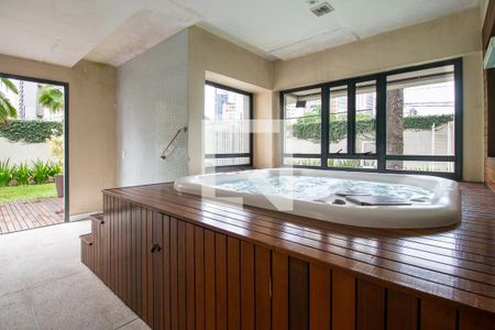 Apartamento para alugar com 100m², 2 quartos e 2 vagas Apartamento para alugar com 100m², 2 quartos e 2 vagasÁrea comum - ofurô