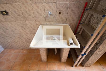 Casa de condomínio para alugar com 100m², 2 quartos e sem vagaÁrea de Serviço