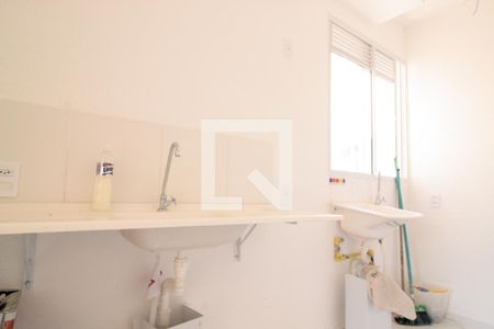 Apartamento para alugar com 39m², 2 quartos e 1 vagaCozinha e Área de Serviço