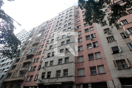 Apartamento à venda com 64m², 2 quartos e sem vagaFachada