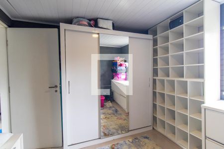 Quarto 1 de casa para alugar com 2 quartos, 55m² em Pilarzinho, Curitiba