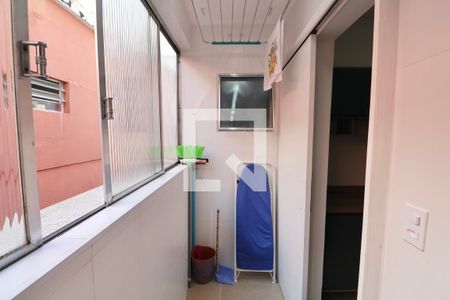 Apartamento para alugar com 90m², 2 quartos e 1 vagaÁrea de Serviço