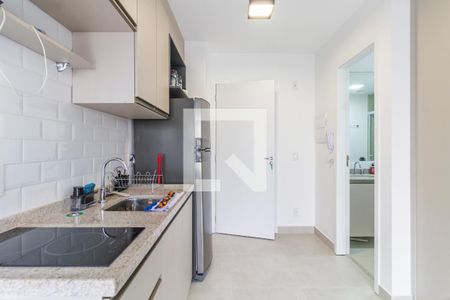 Cozinha de kitnet/studio para alugar com 1 quarto, 27m² em Pinheiros, São Paulo