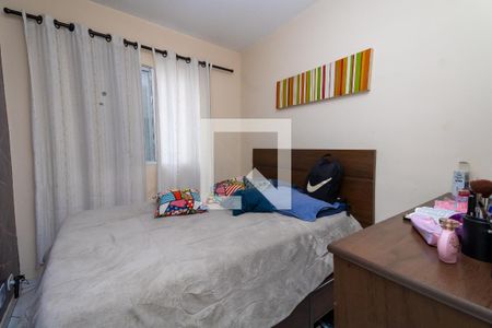 Apartamento à venda com 64m², 3 quartos e 1 vagaQuarto 2