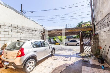 Casa à venda com 128m², 2 quartos e 2 vagas Casa à venda com 128m², 2 quartos e 2 vagasGaragem